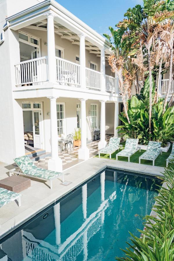 Bed & Breakfast Three Boutique Cape Town