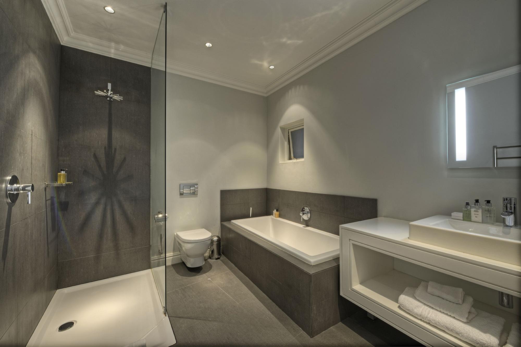 Frühstückspension Three Boutique 4*